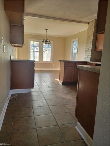 1229 Decatur ST, Chesapeake, VA 23324