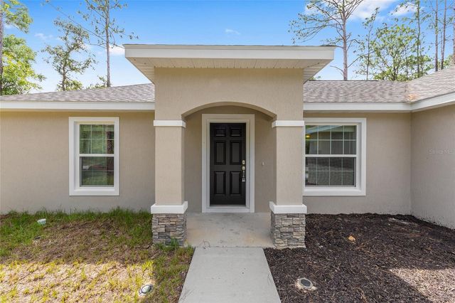 9828 N COUNTRY CLUB WAY, Citrus Springs, FL 34434