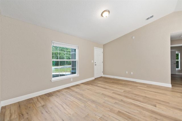 9828 N COUNTRY CLUB WAY, Citrus Springs, FL 34434