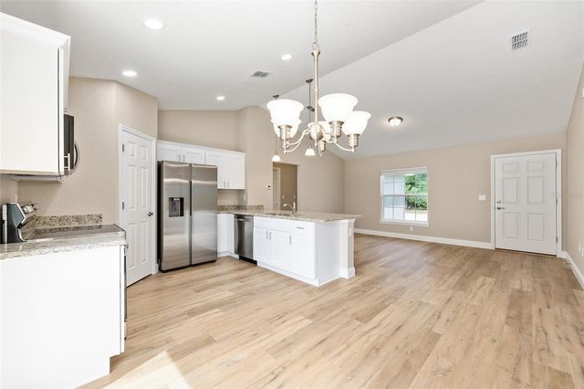 9828 N COUNTRY CLUB WAY, Citrus Springs, FL 34434