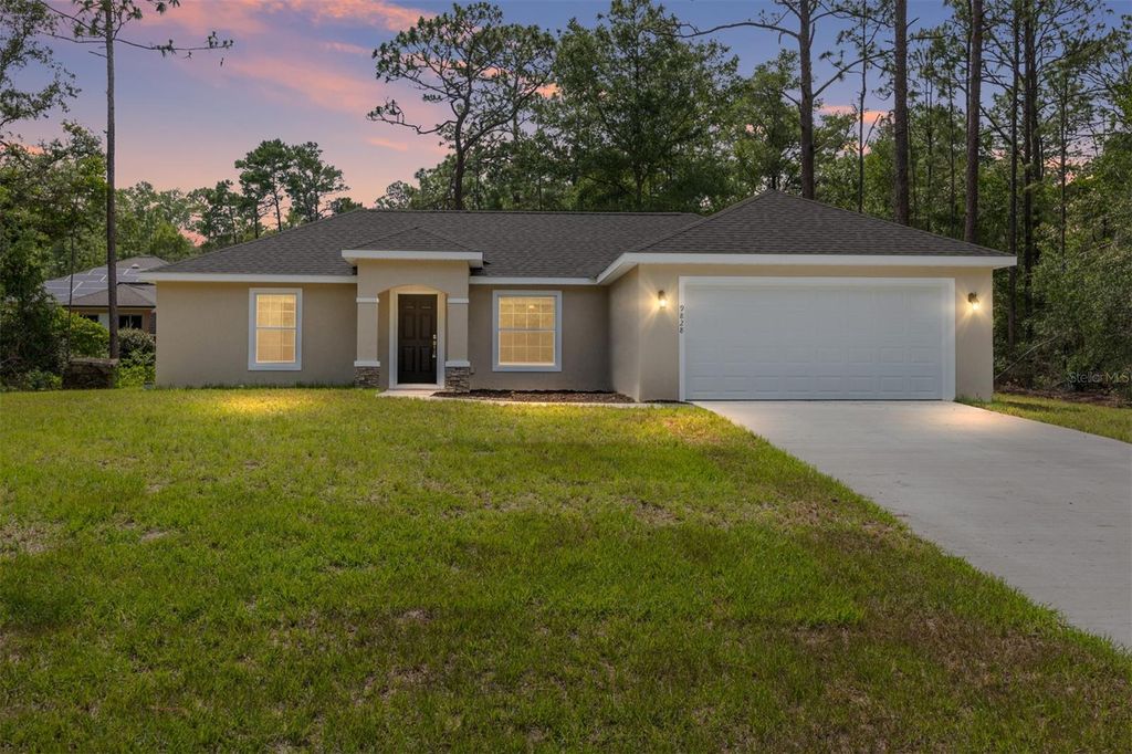9828 N COUNTRY CLUB WAY, Citrus Springs, FL 34434