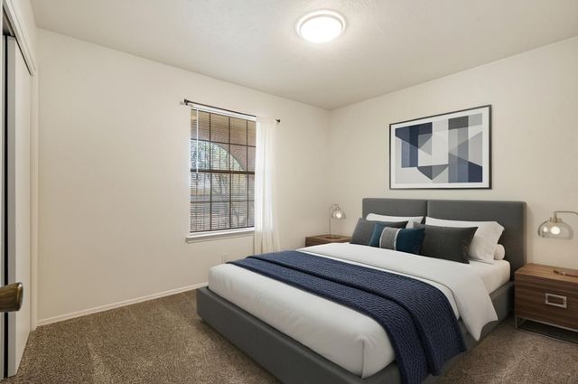1012 Oro Real NE, Albuquerque, NM 87123