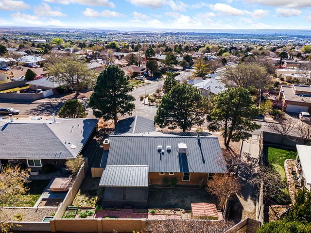 1012 Oro Real NE, Albuquerque, NM 87123