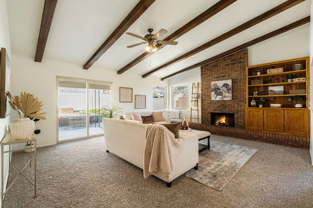 1012 Oro Real NE, Albuquerque, NM 87123