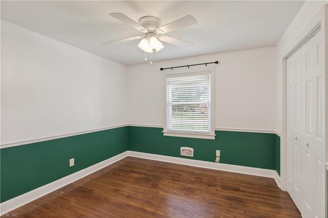5701 Hawthorne LN, Portsmouth, VA 23703