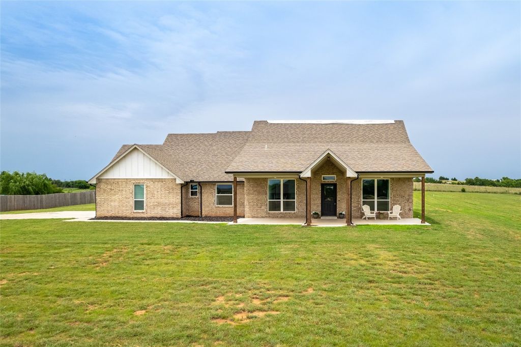2326 County Road 1335, Blanchard, OK 73010