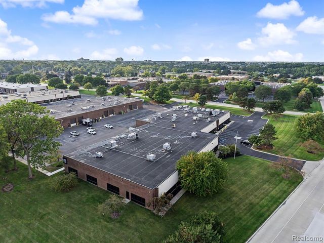 15001 N Commerce Drive, Dearborn, MI 48120