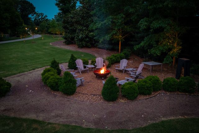 5019 Hilltop Ln, College Grove, TN 37046