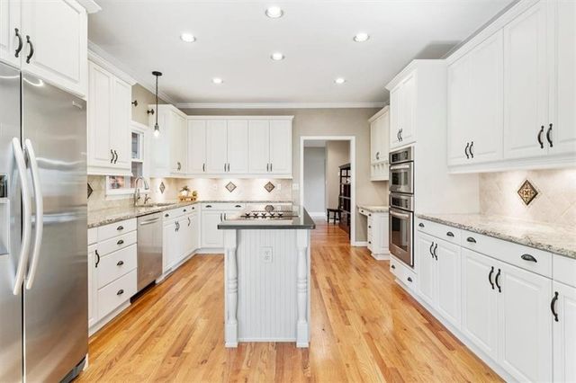 165 Brighton Circle, Alpharetta, GA 30004
