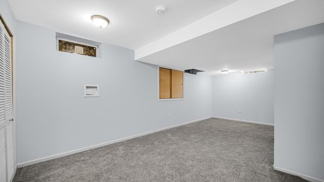 2455 W 61st Place, Merrillville, IN 46410