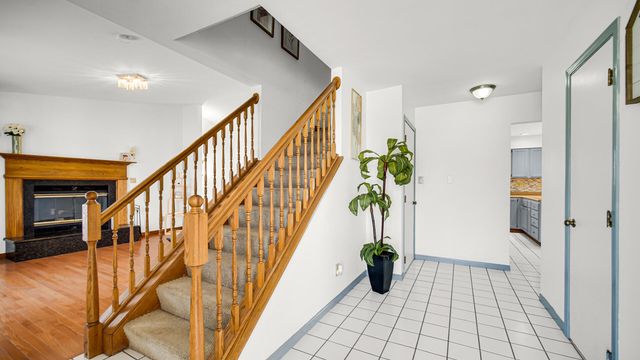 2455 W 61st Place, Merrillville, IN 46410