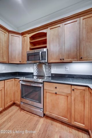 9412 Norton Commons Blvd, Prospect, KY 40059