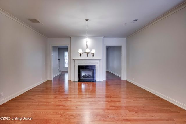 9412 Norton Commons Blvd, Prospect, KY 40059