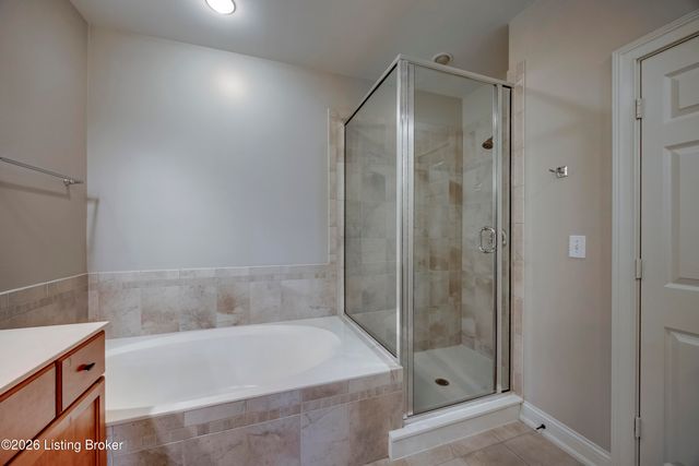 9412 Norton Commons Blvd, Prospect, KY 40059