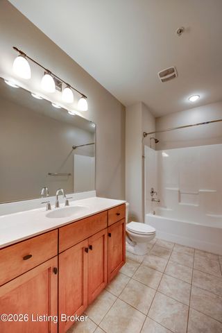 9412 Norton Commons Blvd, Prospect, KY 40059