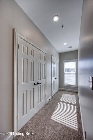 9412 Norton Commons Blvd, Prospect, KY 40059