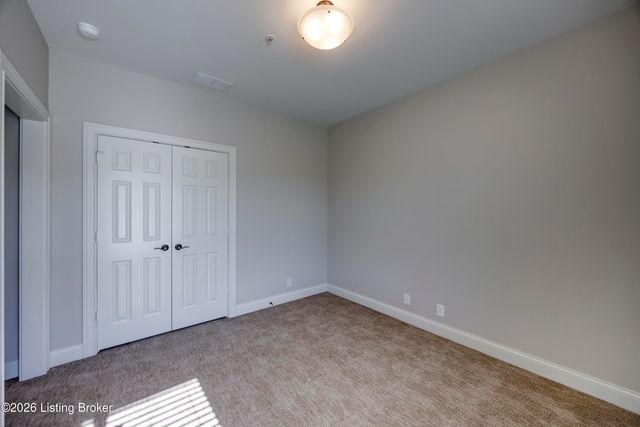 9412 Norton Commons Blvd, Prospect, KY 40059