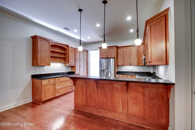 9412 Norton Commons Blvd, Prospect, KY 40059
