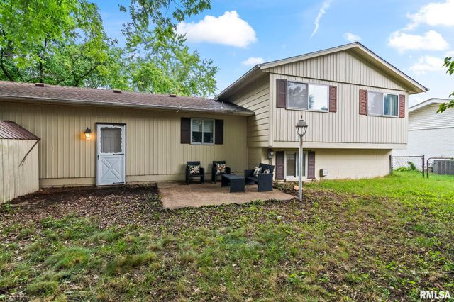 2444 Idlewild Drive, Springfield, IL 62704