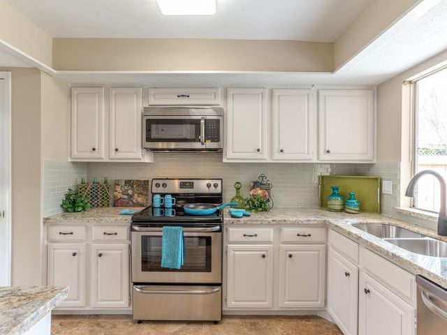 9511 Tree Branch Drive, Houston, TX 77064