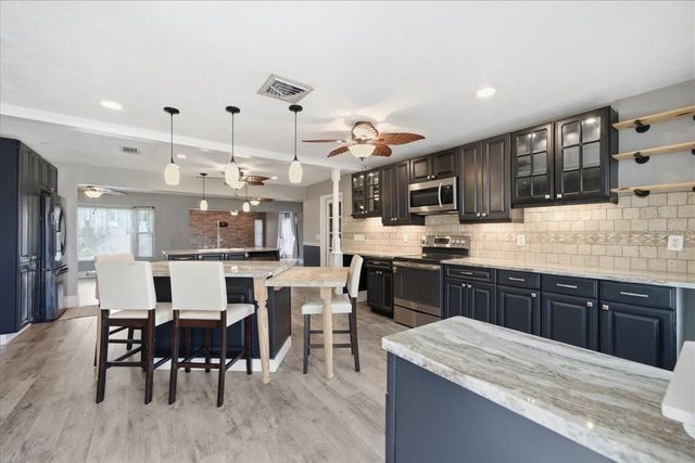 2087 59TH STREET N, Clearwater, FL 33760