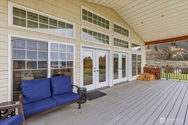 19994 Coulee View Road, Electric City, WA 99123