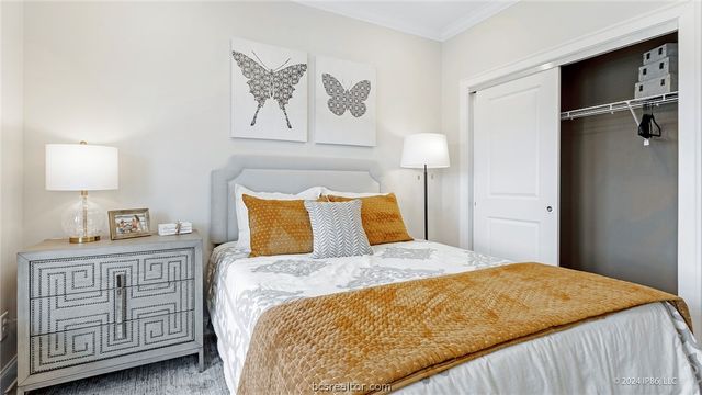 4052 Lakeside Club Drive, College Station, TX 77845