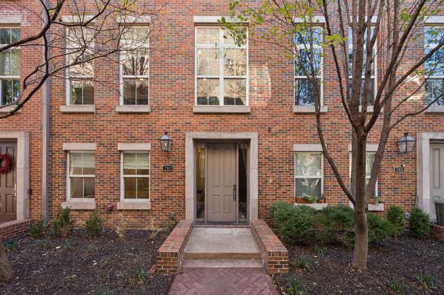 7700 Eastern Avenue 702, Dallas, TX 75209