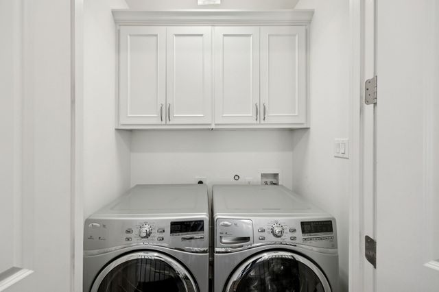 7700 Eastern Avenue 702, Dallas, TX 75209
