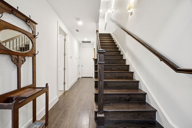 7700 Eastern Avenue 702, Dallas, TX 75209