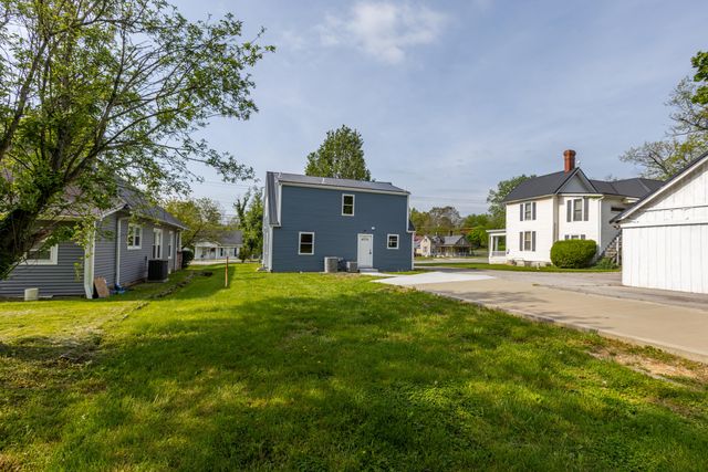 232 Danville Street, Lancaster, KY 40444