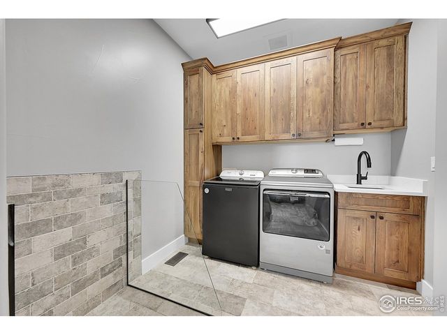 50 Skyhawk Way, Parker, CO 80138