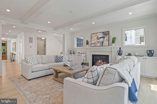 5317 MCKINLEY ST, Bethesda, MD 20814