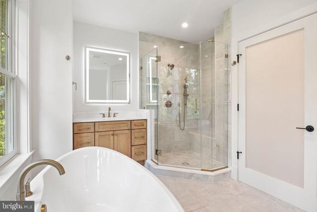 5317 MCKINLEY ST, Bethesda, MD 20814