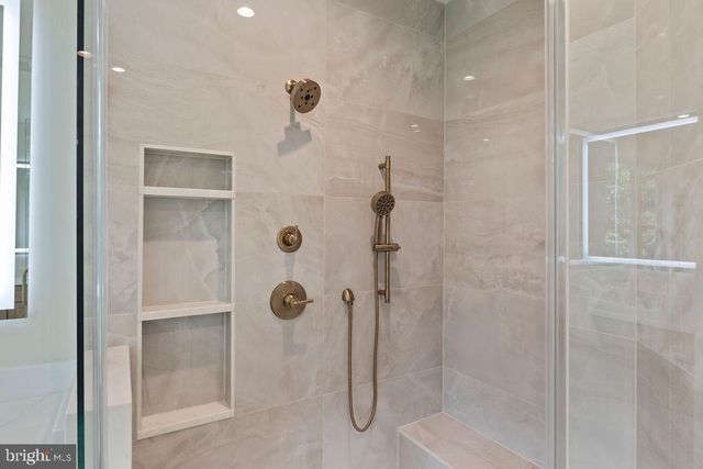 5317 MCKINLEY ST, Bethesda, MD 20814
