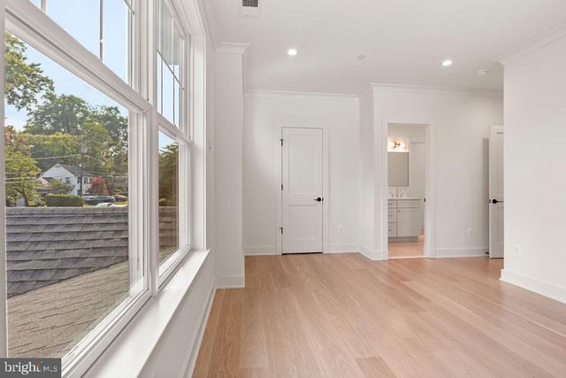 5317 MCKINLEY ST, Bethesda, MD 20814
