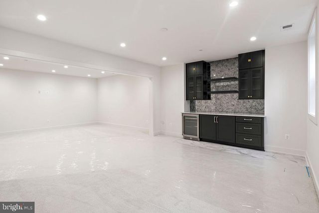 5317 MCKINLEY ST, Bethesda, MD 20814