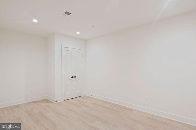 5317 MCKINLEY ST, Bethesda, MD 20814
