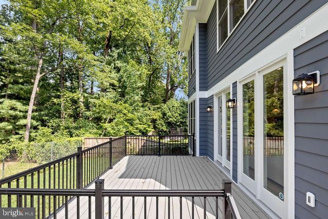 5317 MCKINLEY ST, Bethesda, MD 20814