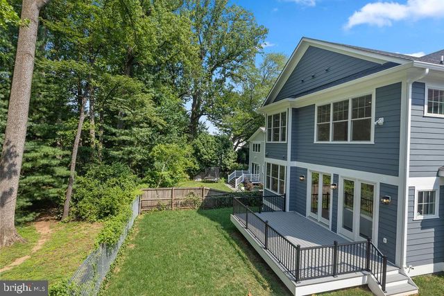 5317 MCKINLEY ST, Bethesda, MD 20814