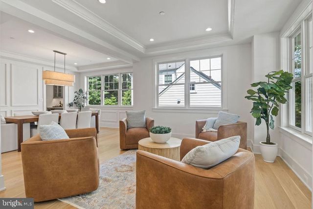 5317 MCKINLEY ST, Bethesda, MD 20814