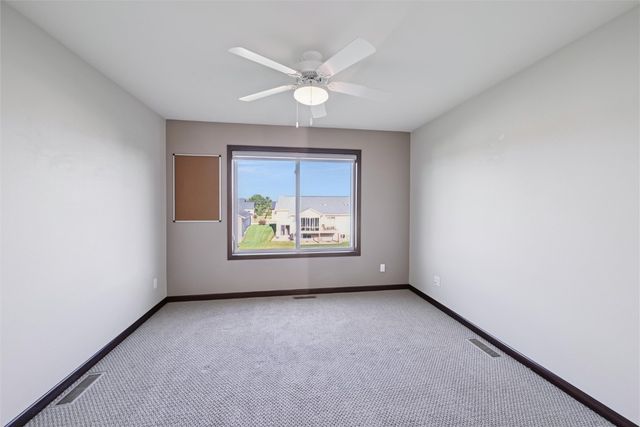 3976 Gemstone Road, Marion, IA 52302