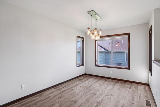 3976 Gemstone Road, Marion, IA 52302