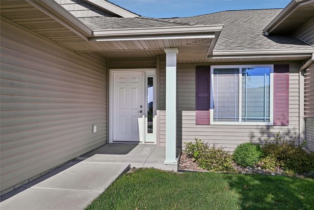 3976 Gemstone Road, Marion, IA 52302