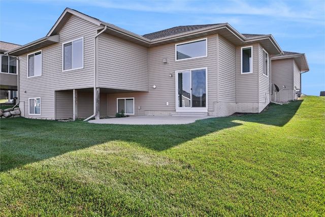3976 Gemstone Road, Marion, IA 52302