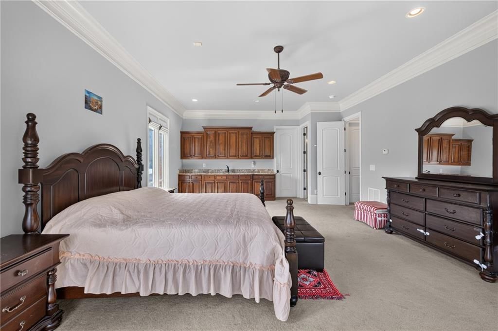 Image 31 of property listing at 4984 Donald Drive, Loganville, GA 30052