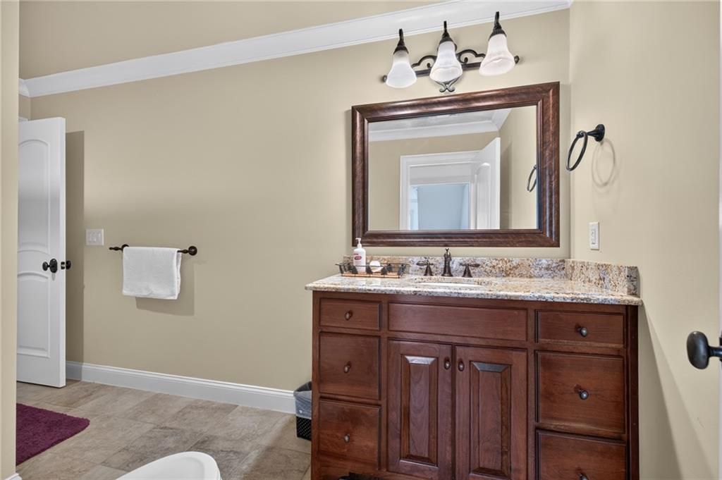 Image 35 of property listing at 4984 Donald Drive, Loganville, GA 30052