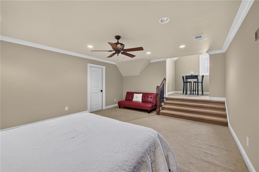 Image 38 of property listing at 4984 Donald Drive, Loganville, GA 30052