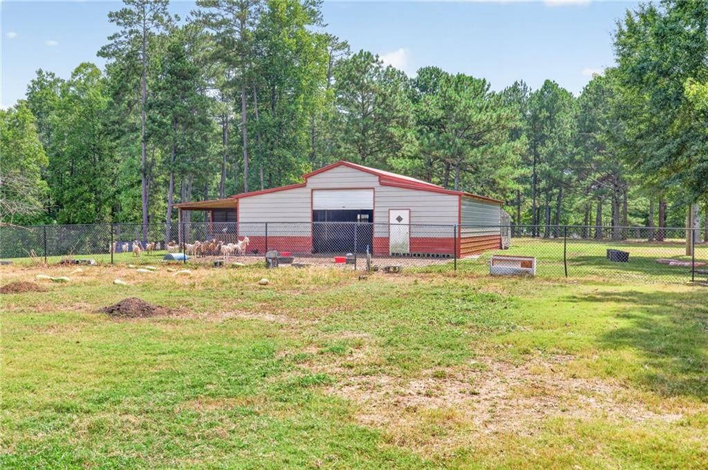 Image 53 of property listing at 4984 Donald Drive, Loganville, GA 30052