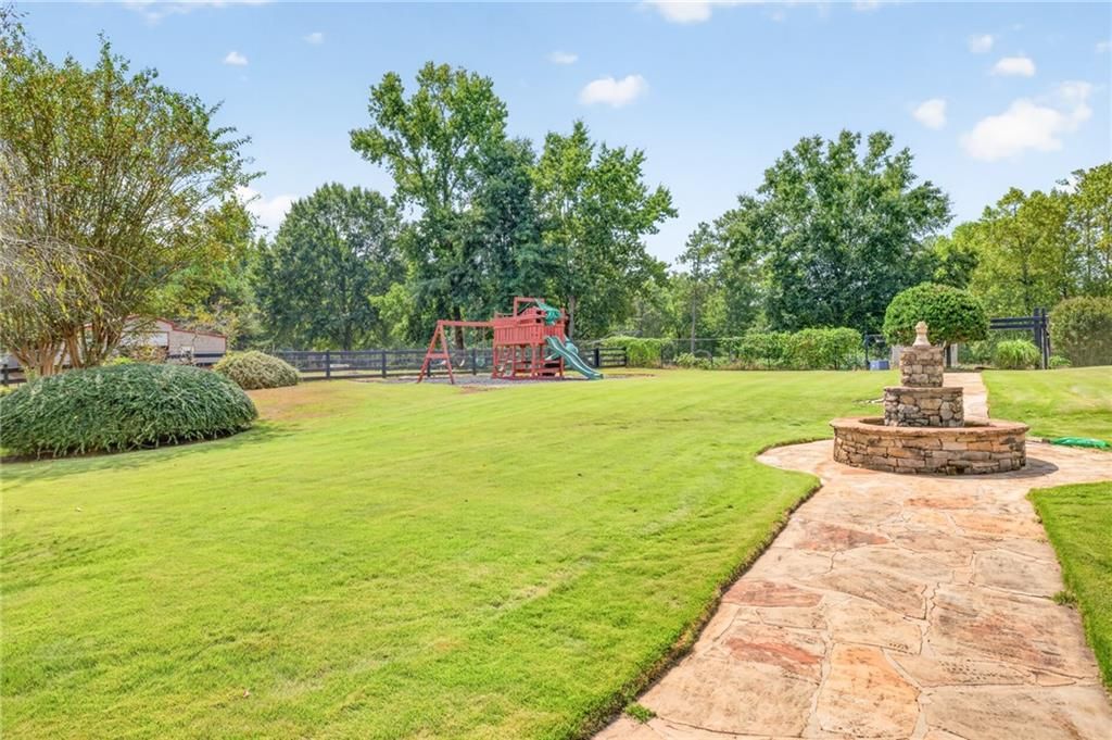 Image 59 of property listing at 4984 Donald Drive, Loganville, GA 30052